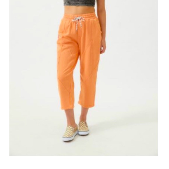 BDG Cropped Fleece Pull-On Pant - Picture 1 of 4
